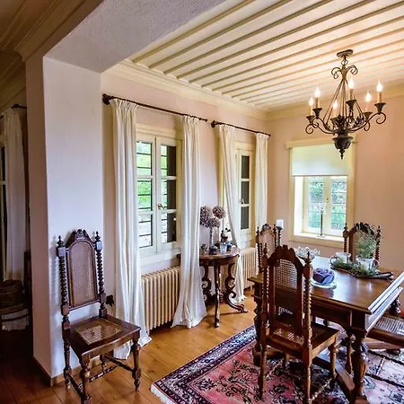 Villa Mulberry House *
