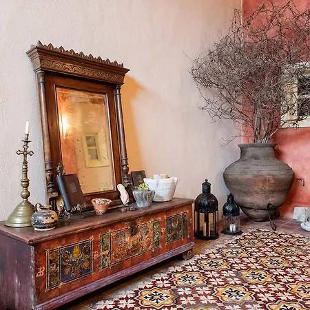 Mulberry House Sithonia