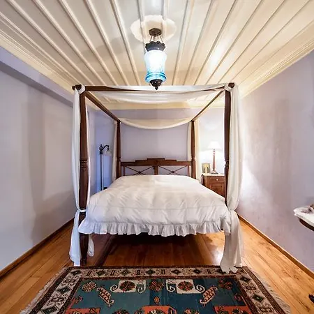 Mulberry House