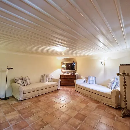Mulberry House * Sithonia